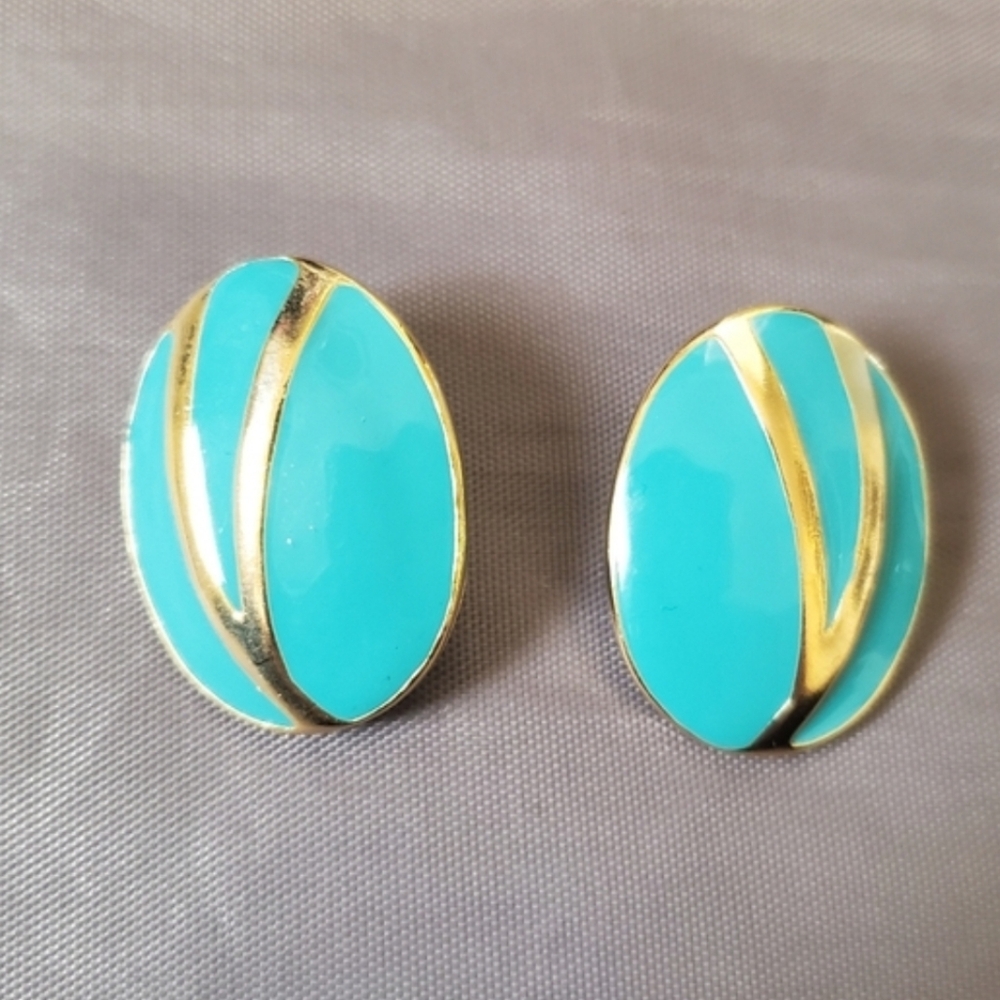 Vintage Earrings